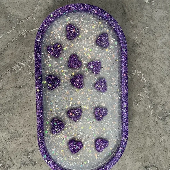 Hand Crafted Glitter Heart Trays - Purple, Pink, Green - Picture 3 of 5